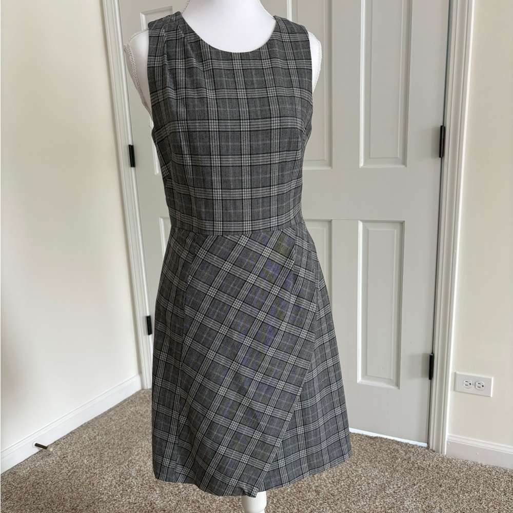 Banana Republic Gray Plaid Sleeveless Midi Dress